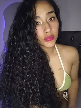 Stripchat Watch Live Sex Cams of jaderossxx