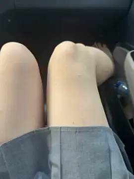 Stripchat Live Sex Cam of Meii-meyy