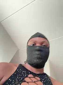 Stripchat Sex Chat of StupidNaturalPhatBooty_