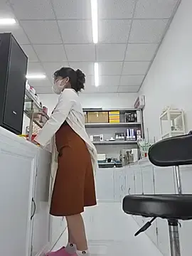 Stripchat Best Webcam of HinaLovely