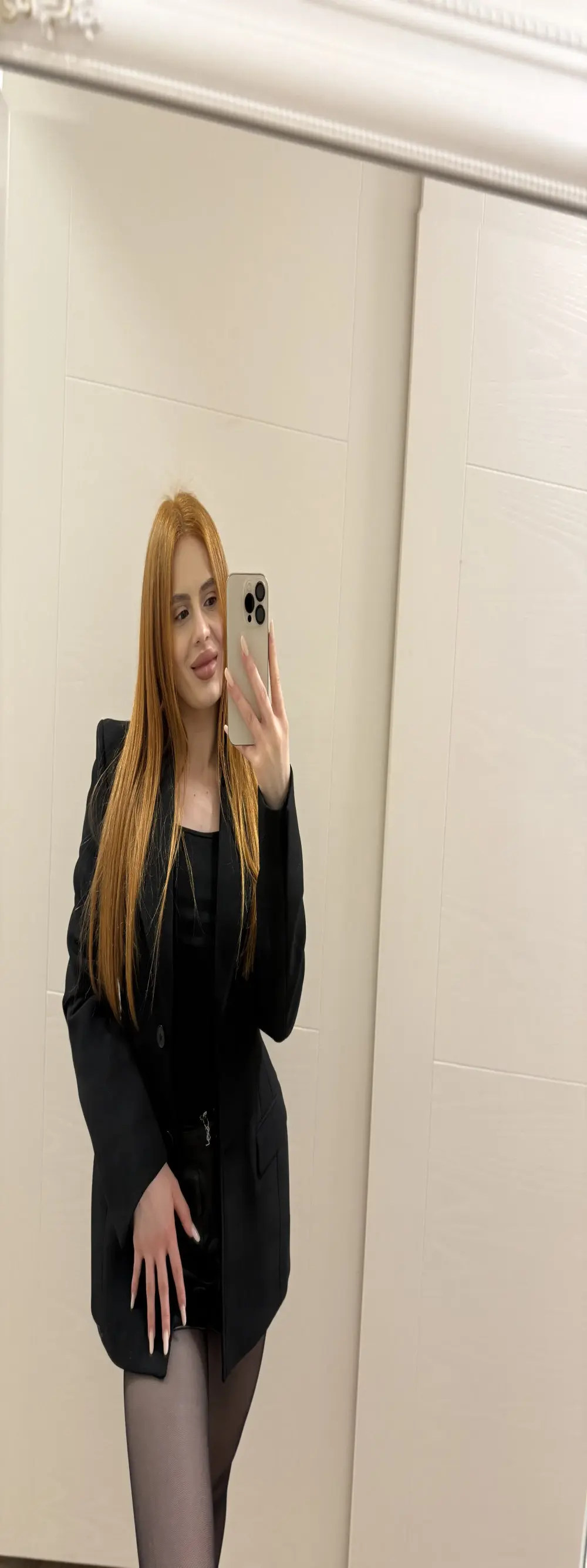 uhlala__