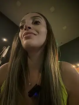 Stripchat Watch Live Sex Cams of BelleLouiseVp