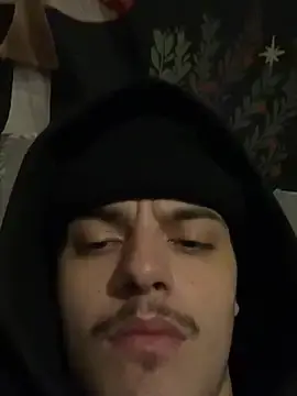 Stripchat Sex Cam of CarmeloA