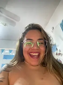 Stripchat Best Webcam of Lindalatina2001