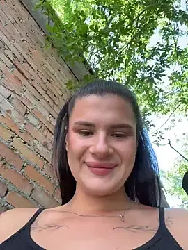 Stripchat Watch Live Sex Cams of MiraReach