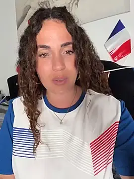 Stripchat Free Live Porn of Clarasense__