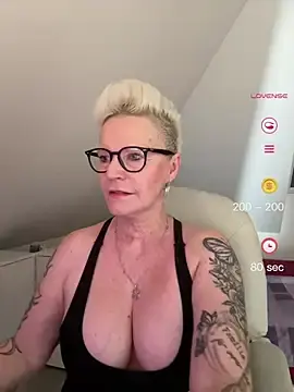 Stripchat Best live sex cam show of German_Milf