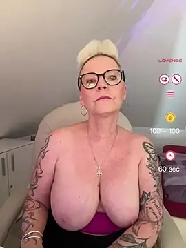 Stripchat Watch Live Sex Cams of German_Milf