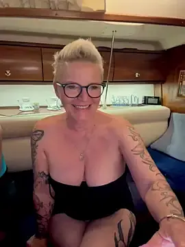 Stripchat Sex Chat of German_Milf