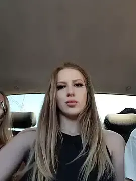 Stripchat Adult Webcam of caressyourself