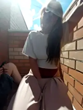 Stripchat Best Webcam of caressyourself