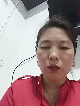 Stripchat Watch Live Sex Cams of LL-001