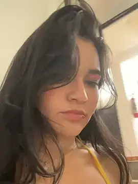 Stripchat Live Sex of LindaLove__