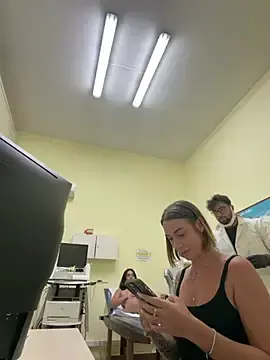 Stripchat Watch Live Sex Cams of italianPassion