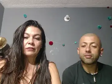 Stripchat Sex Chat of _bonnie_and_clyde