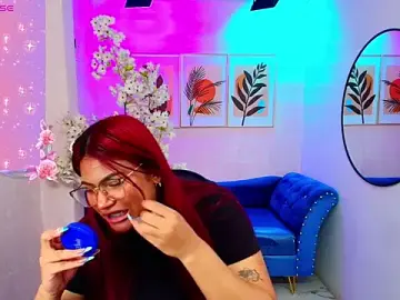 Stripchat Best live sex cam show of Charlotte_stoone