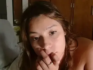 Stripchat Sex Chat of 3littles