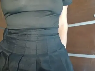 Stripchat Live Sex Cam of 3littles