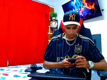 Stripchat Live Porn of cristian_tayron1