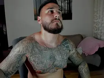 Stripchat Adult Webcam of Gymdominus