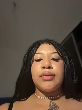 Stripchat Free Live Porn of SashaLiciosa_