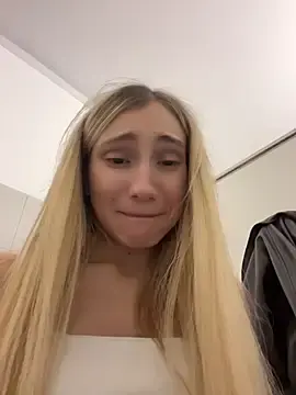 Stripchat Live Porn of Pink_Kiss