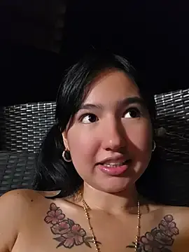 Stripchat Live Sex Cam of Pinkie_Princes