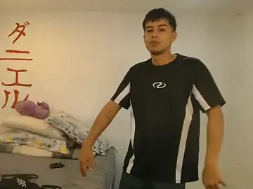 Stripchat Best live sex cam show of danielitopapuu