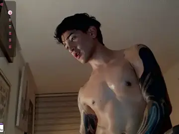 Stripchat Free Live Porn of ivaaaan_