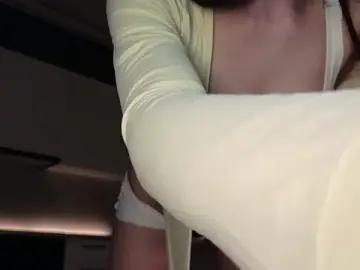 Stripchat Nude Webcam of Ella_lee15