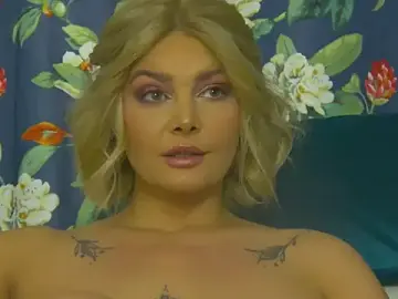 Stripchat Live Sex Cam of RissaRheys