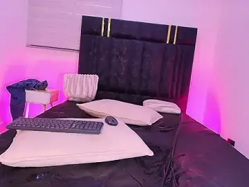 Stripchat Live Sex Cam of sara_ck