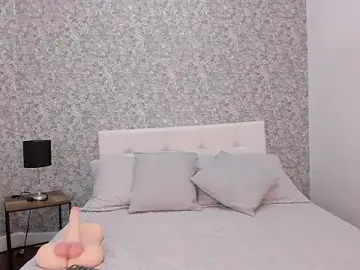 Stripchat Live Sex of Emilie_Martinez