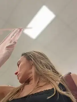 Stripchat Best live sex cam show of lunagirl13