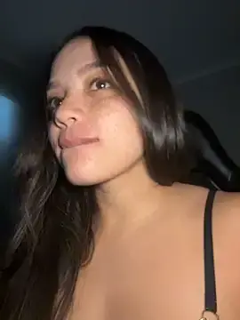 Stripchat Live Porn of MisFrekcles_