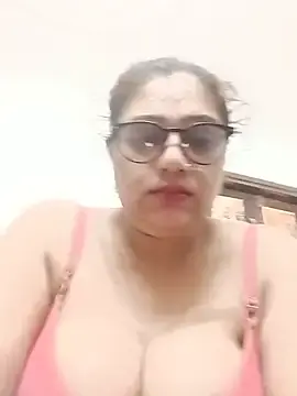Stripchat Adult Webcams of yourchahat27