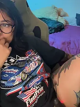Stripchat Free Live Porn of miacanela_xo