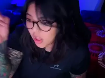 Stripchat Watch Live Sex Cams of miacanela_xo