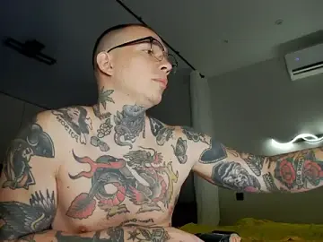 Stripchat Live Sex of Tommy_cat