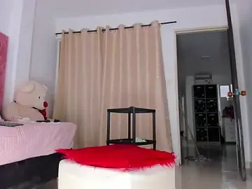 Stripchat Best live sex cam show of Bigasshott_