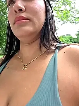Stripchat Live Sex of camiysebas21