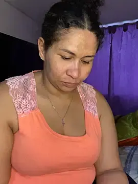 Stripchat Adult Webcams of Carola-Ross