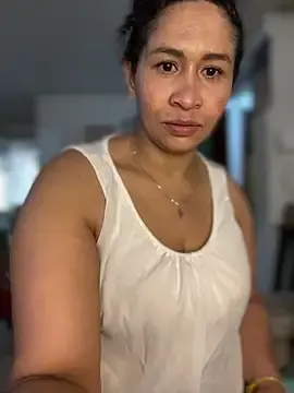 Stripchat Best Webcam of Carola-Ross