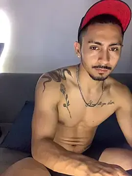 Stripchat Live Sex Cam of NicolasChest_xxx