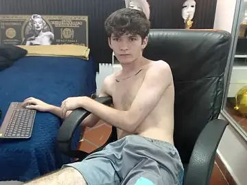 Stripchat Best live sex cam show of trevor_mob