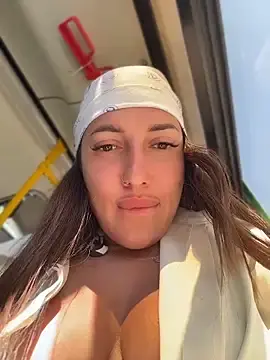 Stripchat Free Porn Cam of AleksandraRich