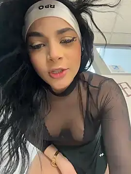Stripchat Live Sex Cam of ArieliciousXXX