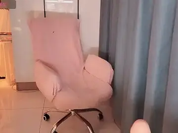 Stripchat Free Porn Cam of winnie-ww