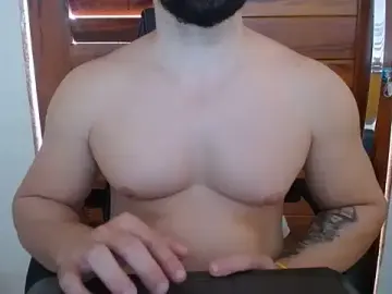 Stripchat Free Porn Cam of Apollo_21