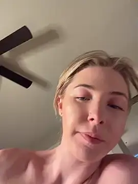 Stripchat Watch Live Sex Cams of itstiffanyblu